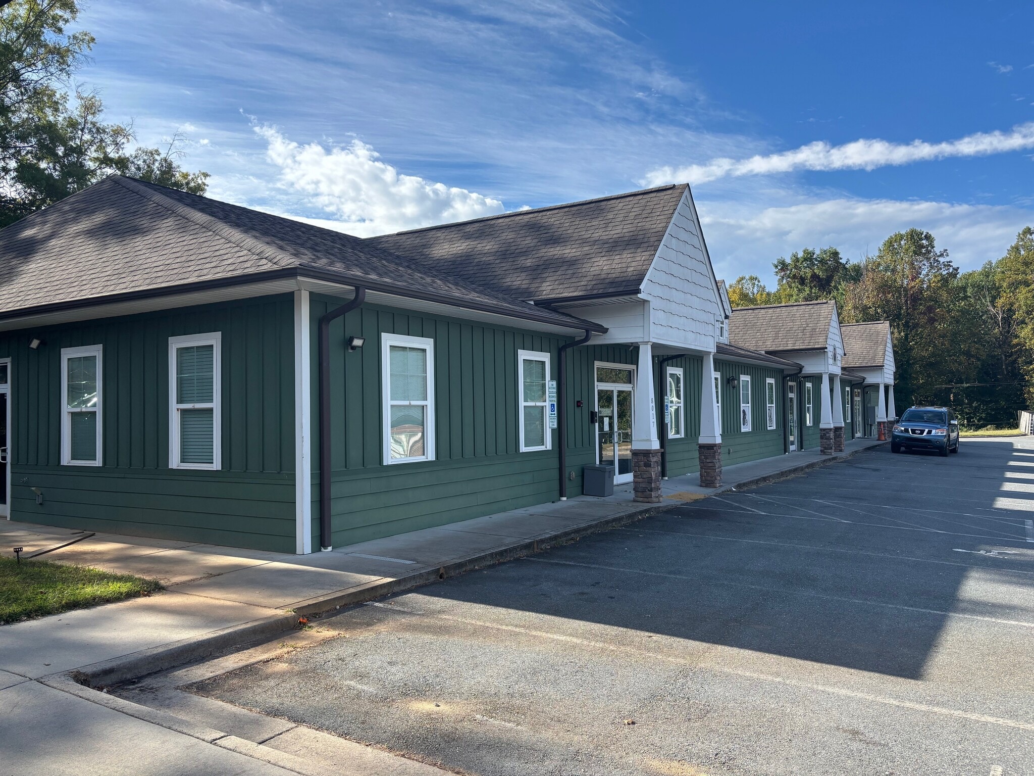 8017 N Point Blvd, Winston-Salem, NC for sale Building Photo- Image 1 of 5