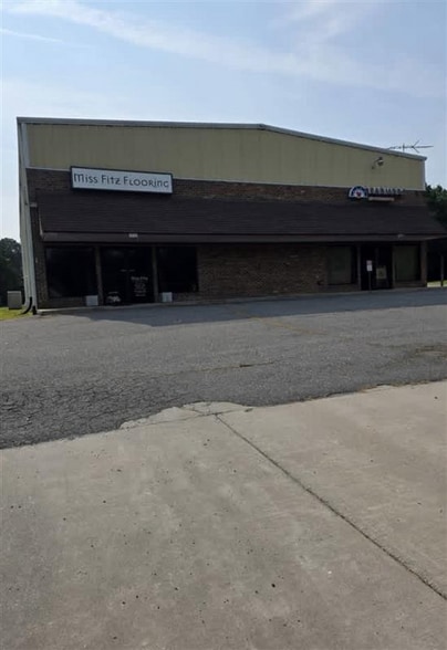 1644 Tappahannock Blvd, Tappahannock, VA for lease - Primary Photo - Image 1 of 7