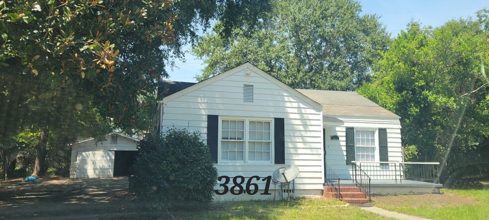 3861 Myrtle Ct, Macon, GA for sale - Primary Photo - Image 1 of 1