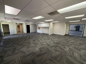 2425 W 12th St, Tempe, AZ à louer Photo intérieure- Image 2 de 11