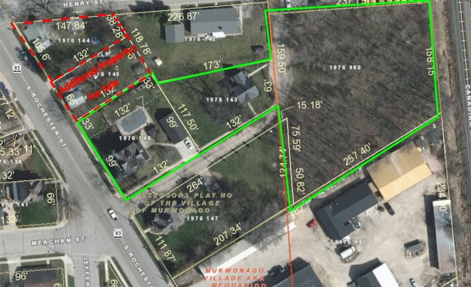 Commercial Development Opportunity portefeuille de 3 propriétés à vendre sur LoopNet.ca - Photo du bâtiment - Image 2 de 2