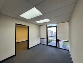 2701 Orange Ave, Santa Ana, CA à louer Photo intérieure- Image 2 de 4