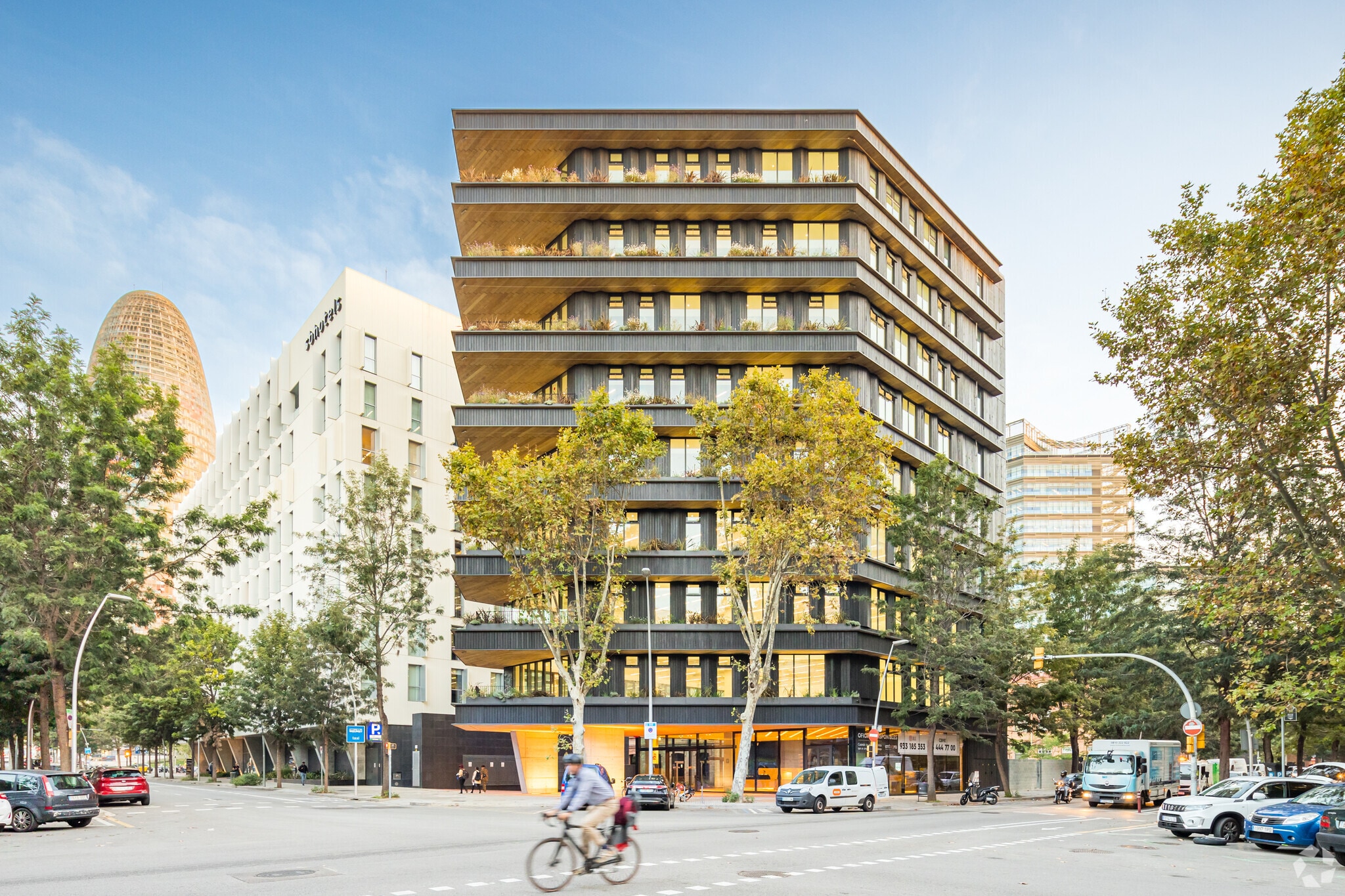 Carrer De Tànger, 71-73, Barcelona, Barcelona for lease Building Photo- Image 1 of 5