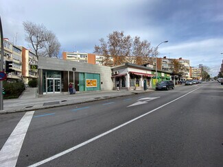 Plus de détails pour Calle Ribadavia, 11, Madrid - Commerce de détail à louer