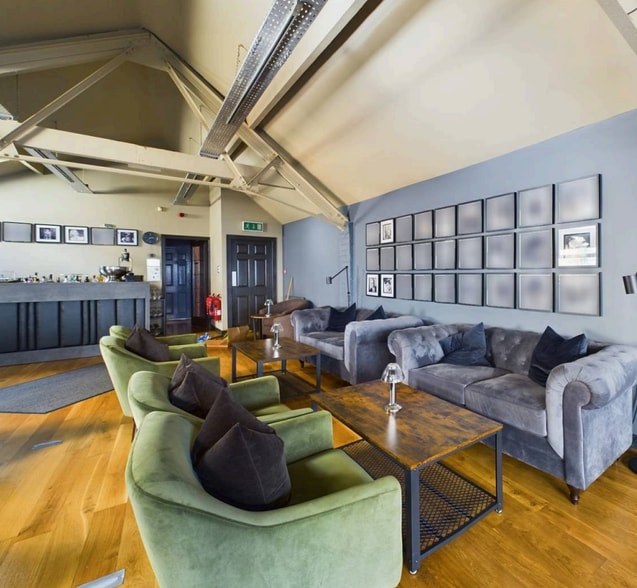 1 College Ave, Wigan for sale - Interior Photo - Image 2 of 3