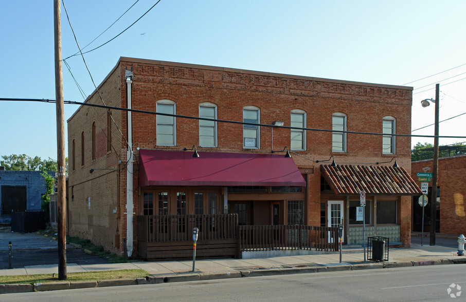 2713 Commerce St, Dallas, TX for lease - Primary Photo - Image 2 of 13