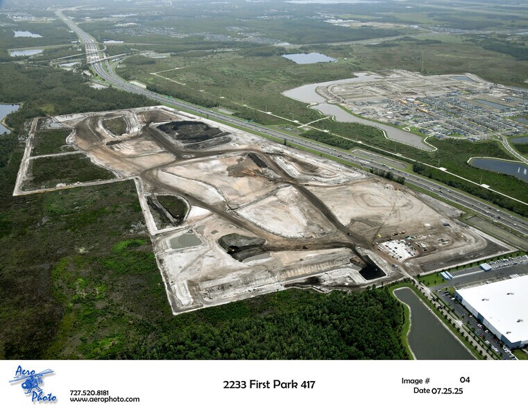 Central Florida Greenway, Orlando, FL à louer - Photo du bâtiment - Image 2 de 4