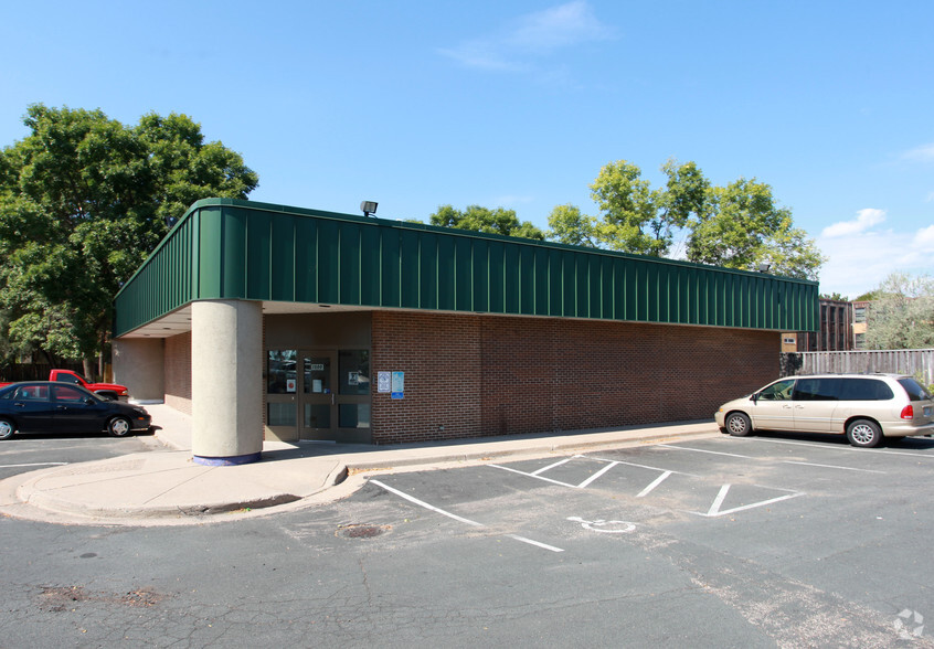 1500 69th Ave N, Brooklyn Center, MN for sale - Primary Photo - Image 1 of 1