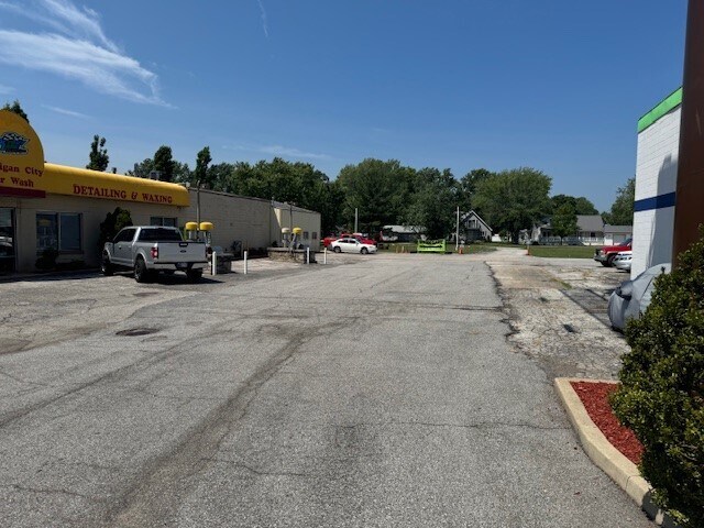 3417 Franklin St, Michigan City, IN à vendre - Photo du bâtiment - Image 3 de 12