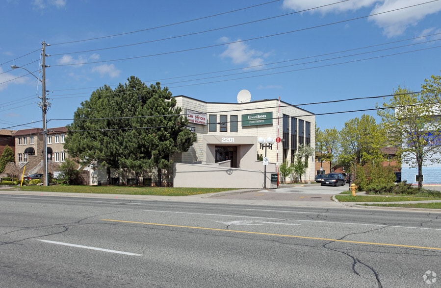 2201 Warden Ave, Toronto, ON for lease - Building Photo - Image 3 of 3