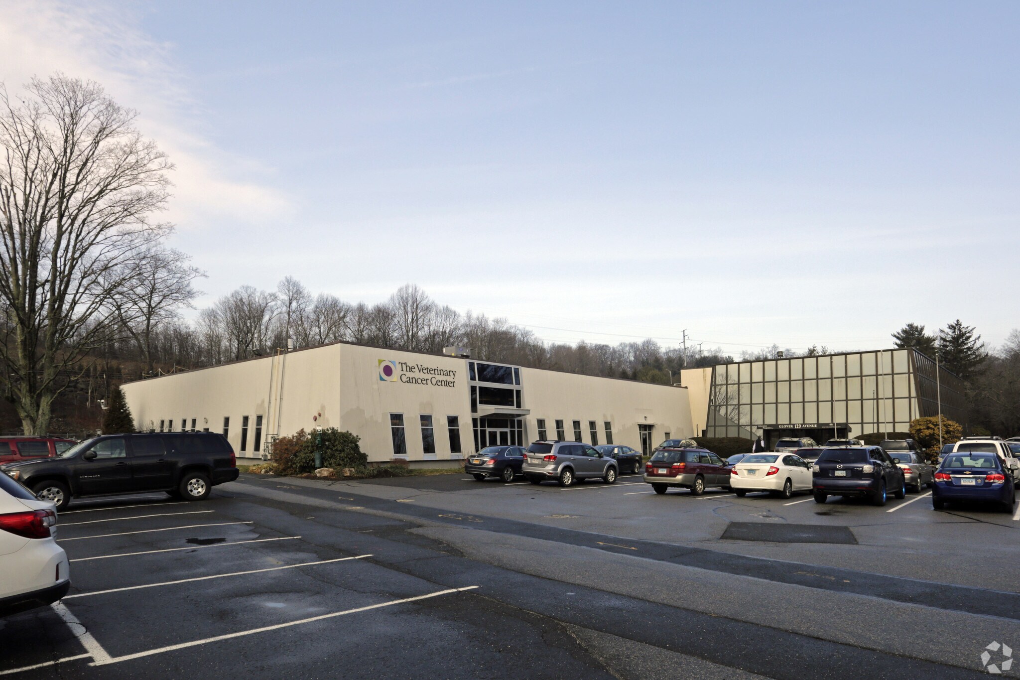 129 Glover Ave, Norwalk, CT à vendre Photo du bâtiment- Image 1 de 1