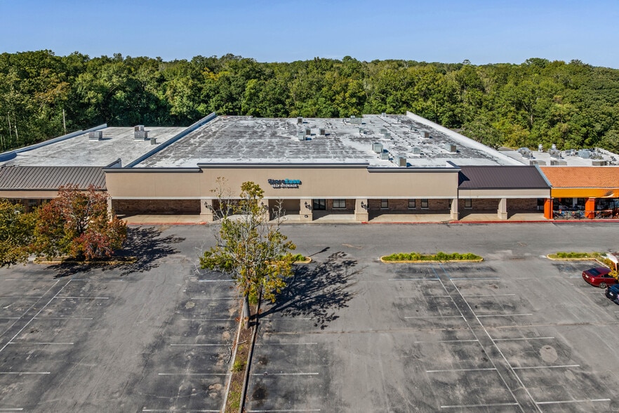 100 Ecor Rouge Pl Shop Ctr, Fairhope, AL for lease - Primary Photo - Image 1 of 4