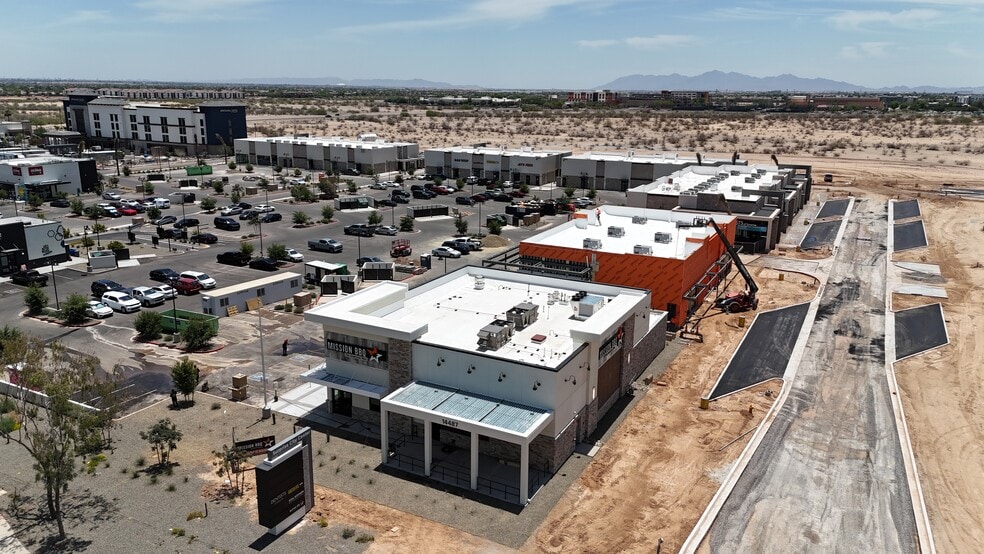 SEC of W Bell Rd & N Bullard Ave, Surprise, AZ for lease - Building Photo - Image 1 of 8