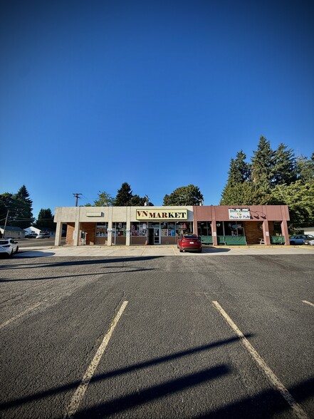 2900 E Mill Plain Blvd, Vancouver, WA for lease - Building Photo - Image 3 of 8