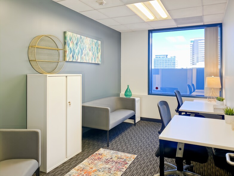 111 W Ocean Blvd, Long Beach, CA for lease - Building Photo - Image 2 of 16