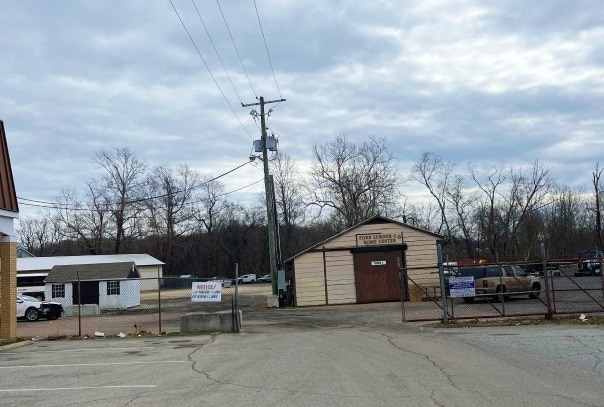 15193-15207 Marlboro Pike, Upper Marlboro, MD for lease - Building Photo - Image 3 of 10