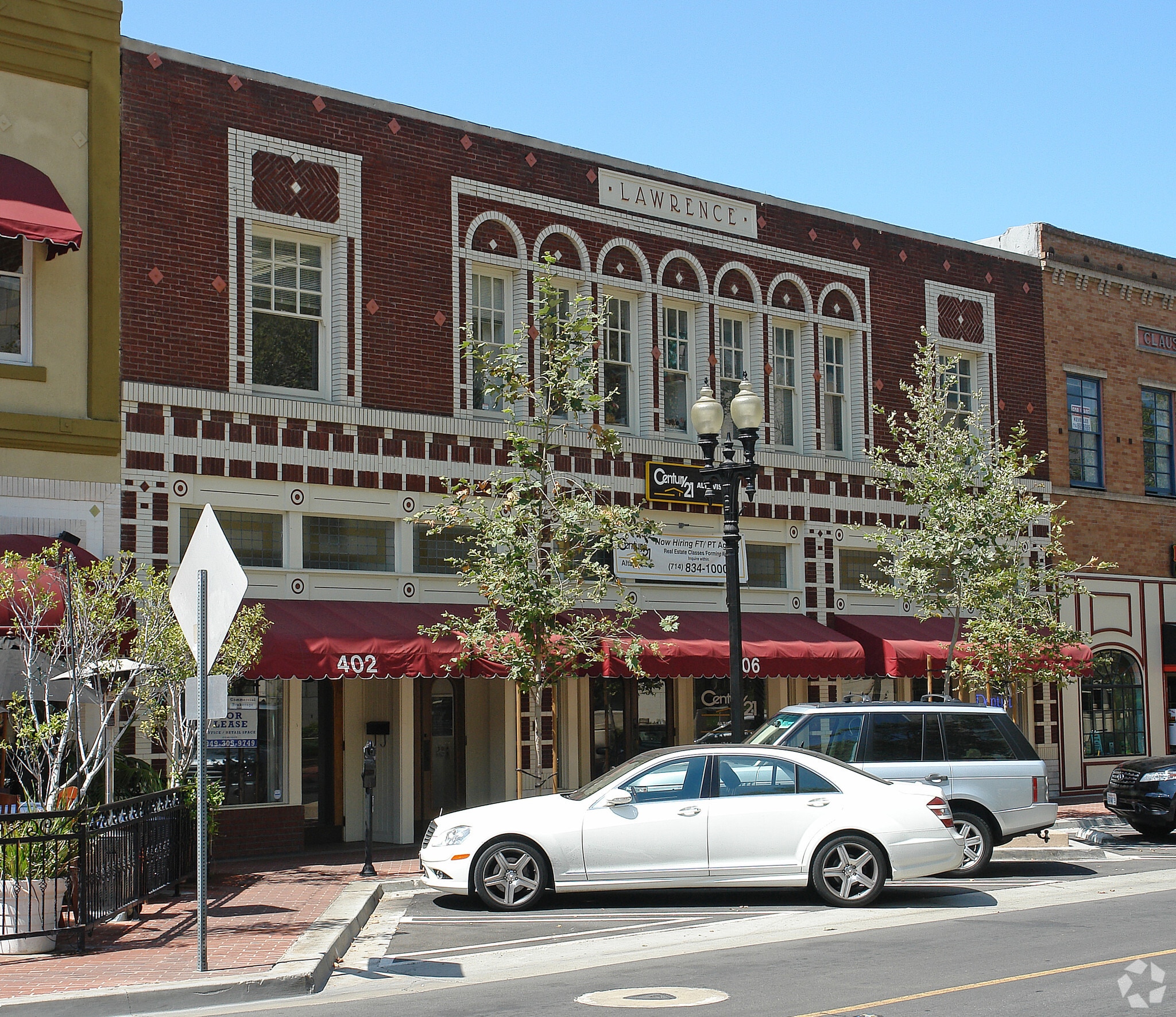 402-404 W 4th St, Santa Ana, CA for lease Building Photo- Image 1 of 11