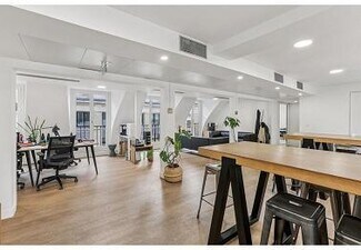 Plus de détails pour 20 Rue Saint-Georges, Paris - Bureau à louer