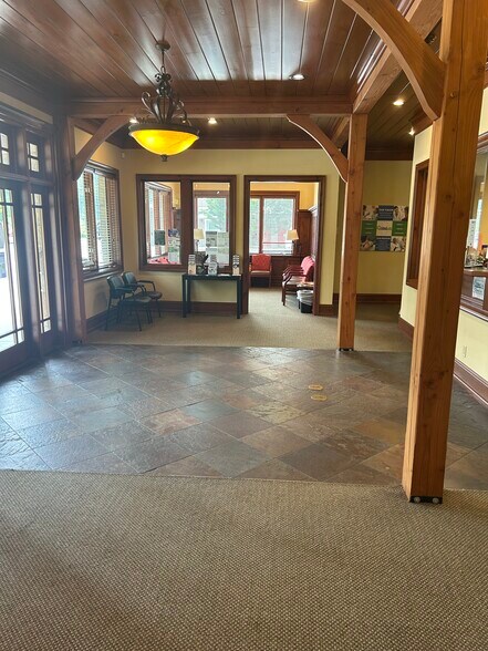 773 N Main St, Clayton, GA à louer - Photo intérieure - Image 3 de 9