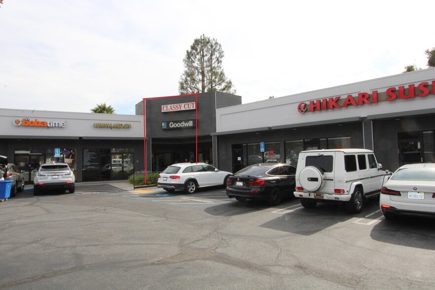 2060-2064 Verdugo Blvd, Glendale, CA for lease - Building Photo - Image 2 of 5