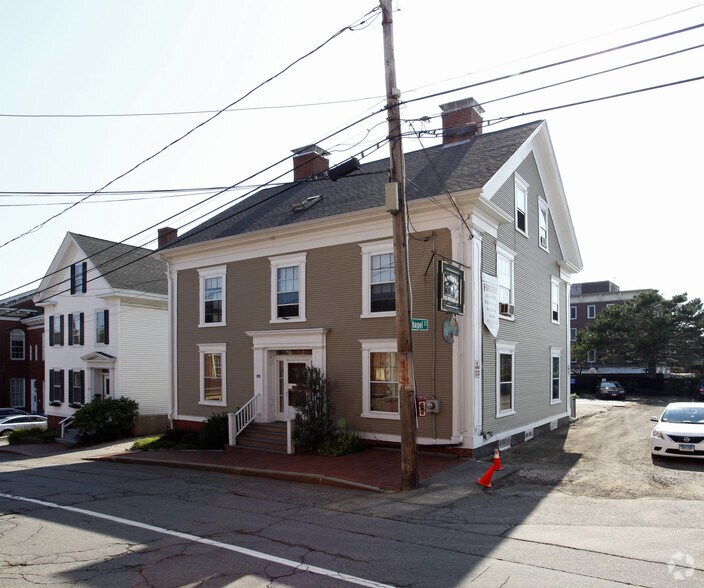 110 Chapel St, Portsmouth, NH à louer - Photo du bâtiment - Image 2 de 45