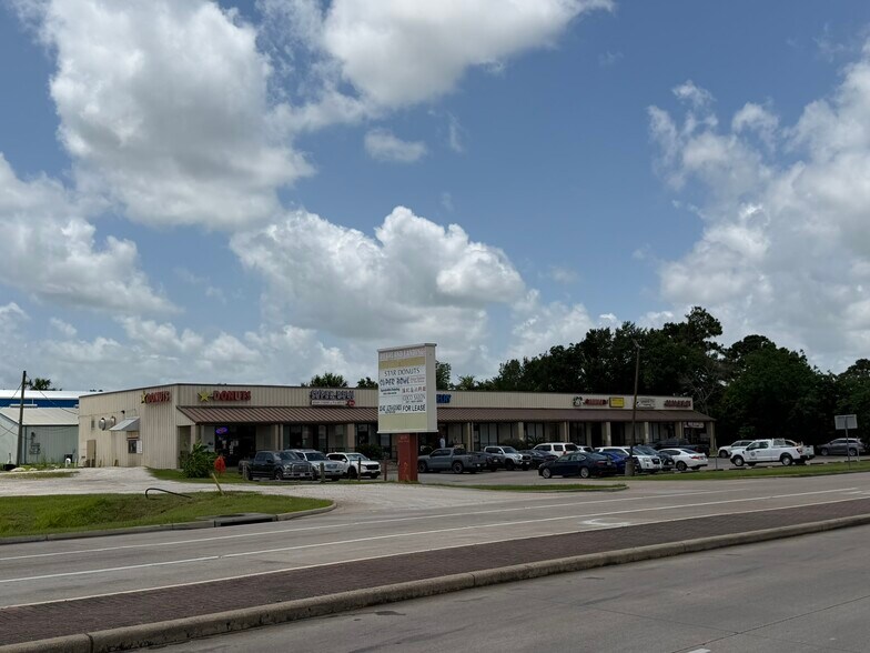 4310 Bailey Rd, Pearland, TX à louer - Photo du bâtiment - Image 2 de 3