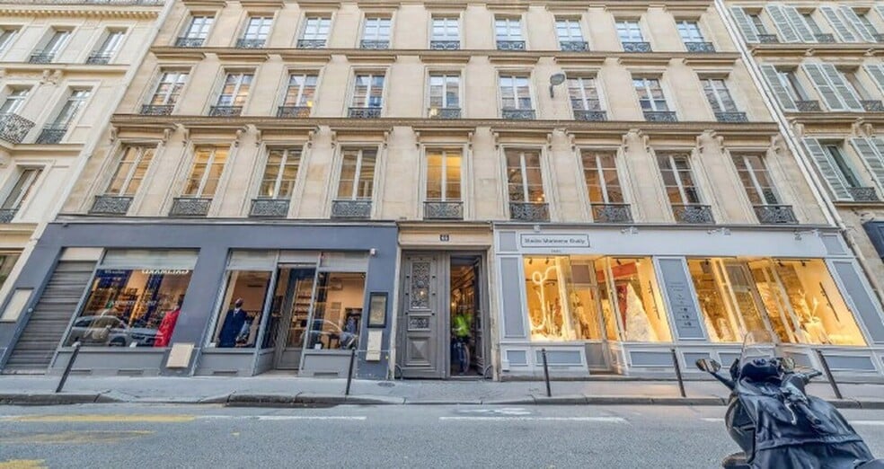 46 Rue De Provence, Paris for lease - Building Photo - Image 1 of 14