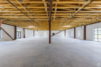 1050 University Ave, Morgantown, WV à louer Photo du bâtiment- Image 2 de 5