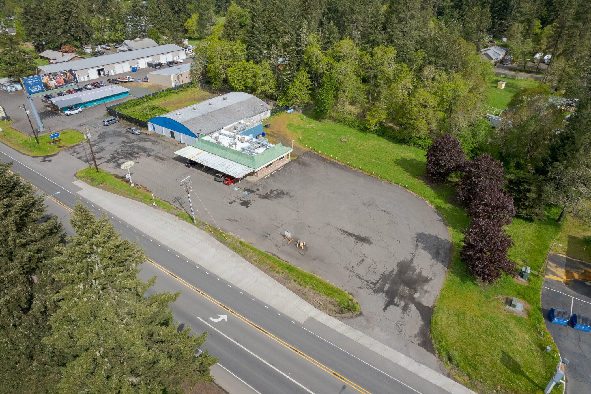 25903 OR-126 Hwy, Veneta, OR à vendre Photo du bâtiment- Image 1 de 1