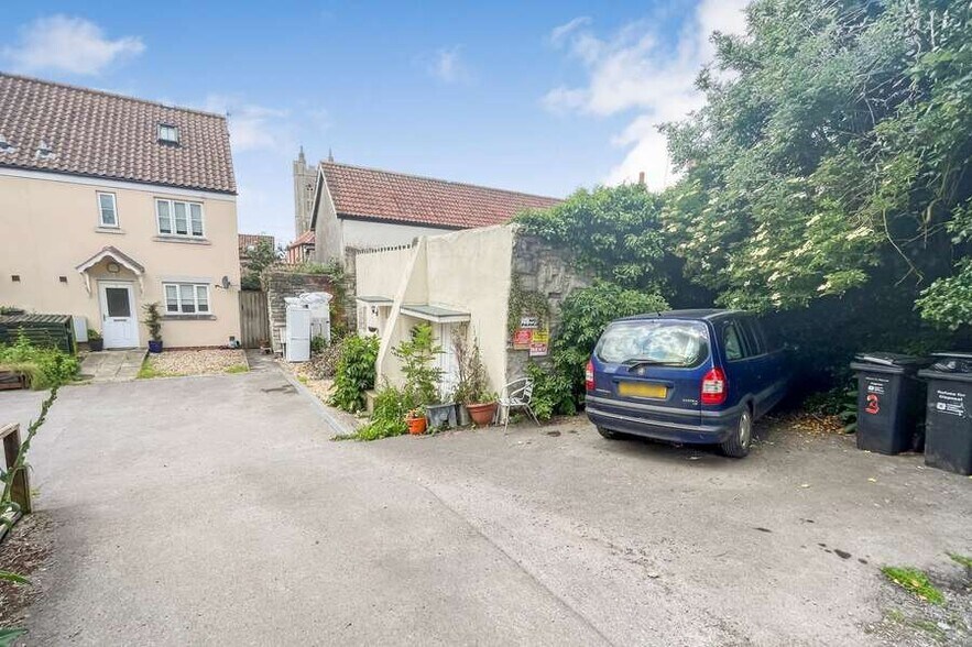 17-19 Benedict St, Glastonbury à vendre - Photo du bâtiment - Image 2 de 4