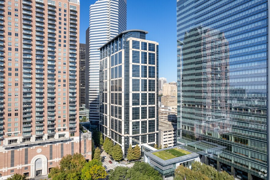 1401 McKinney St, Houston, TX à louer - Photo du bâtiment - Image 1 de 15