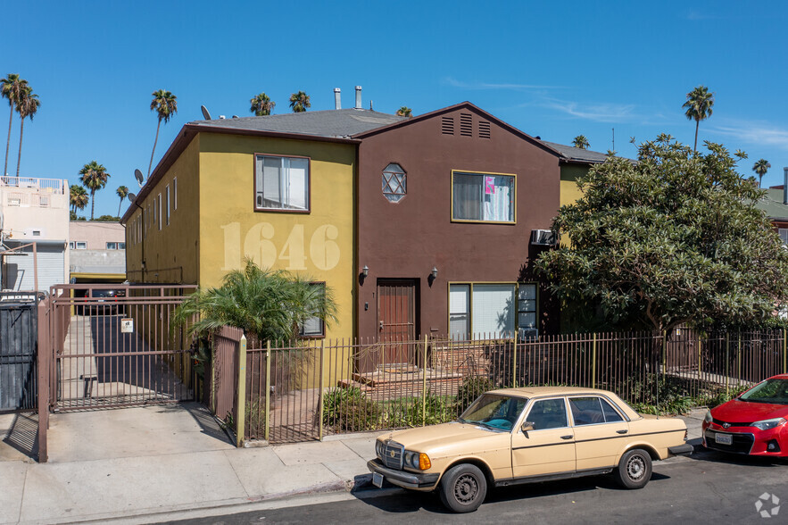 1646 N Harvard Blvd, Los Angeles, CA for sale - Primary Photo - Image 1 of 1