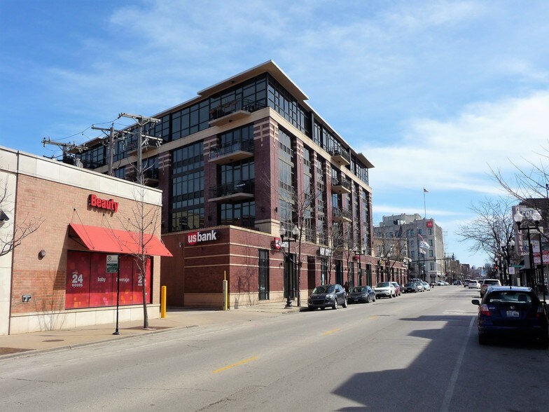 4001-4037 N. Lincoln Ave, Chicago, IL à louer - Photo du bâtiment - Image 2 de 5