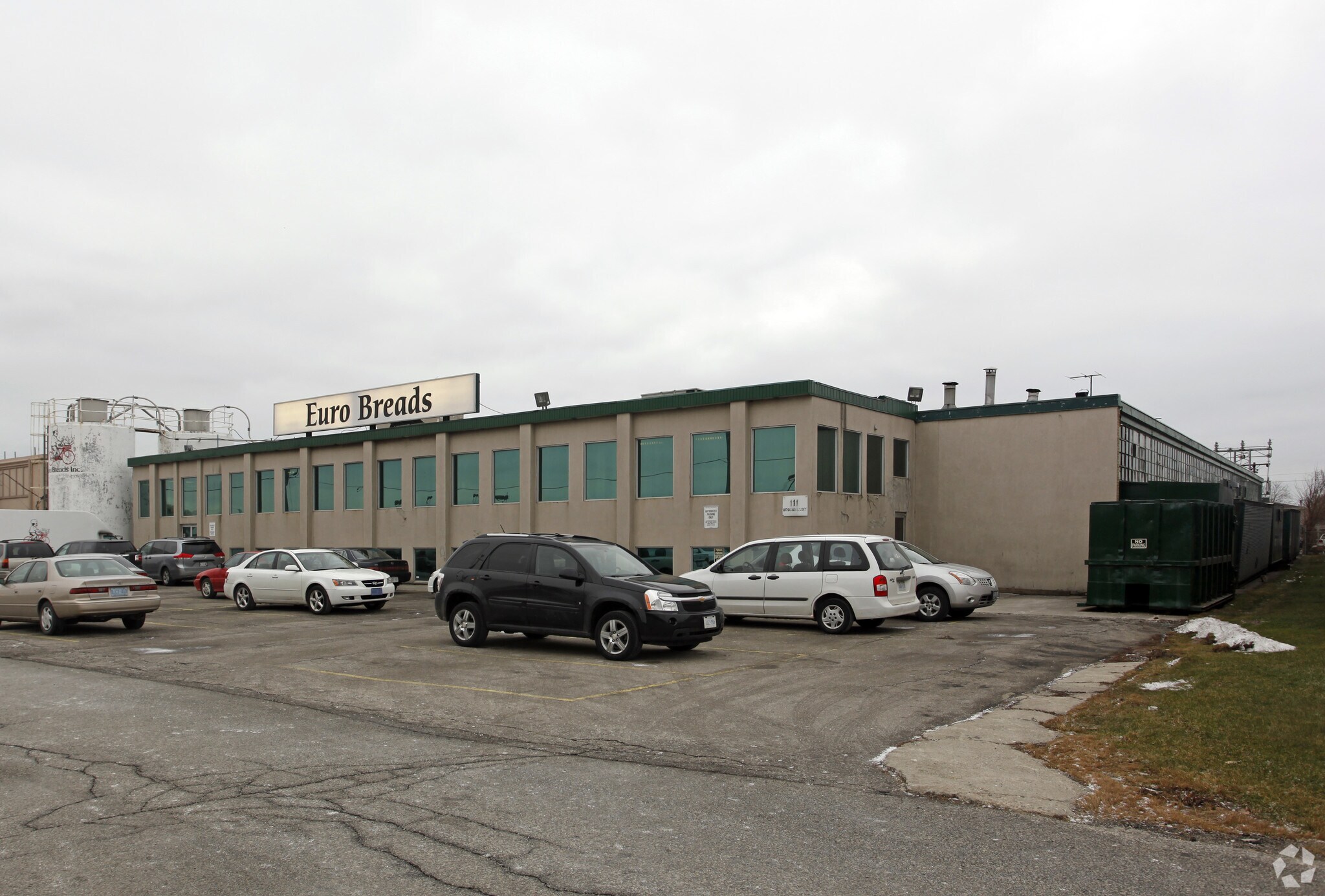 111 Brockhouse Rd, Toronto, ON à vendre Photo principale- Image 1 de 1