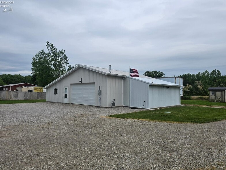 13514 OH-113, Wakeman, OH à vendre - Photo du bâtiment - Image 2 de 20