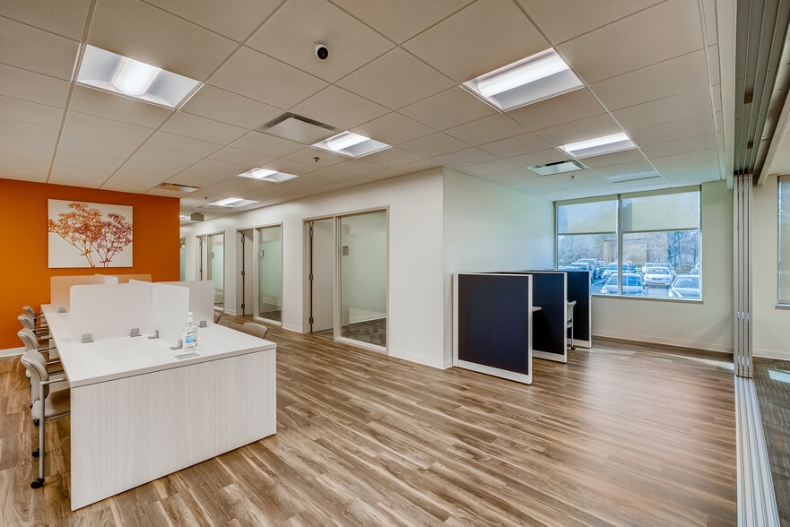 6470 E Johns Crossing, Johns Creek, GA à louer - Photo intérieure - Image 3 de 18