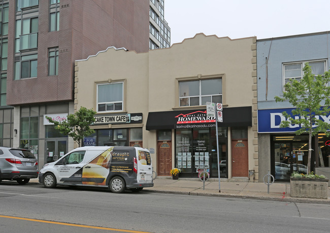 More details for 2035-2039 Danforth Av, Toronto, ON - Retail for Sale