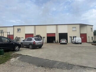 Plus de détails pour Local d'activités, Industriel à louer