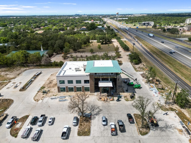 4270 SH-6, College Station, TX for lease - Building Photo - Image 2 of 7