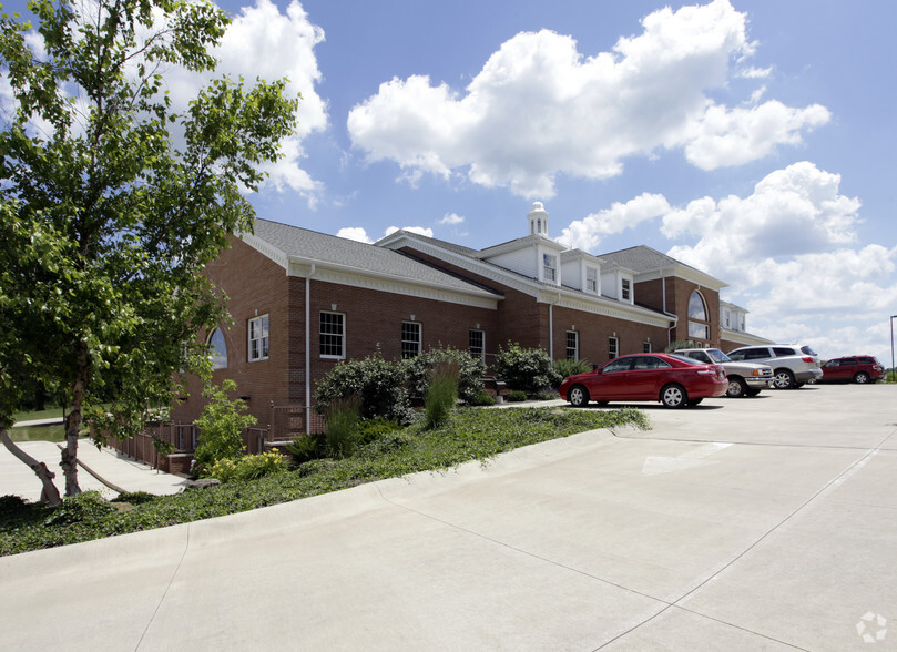 461 Wadsworth Rd, Orrville, OH for lease - Primary Photo - Image 1 of 2