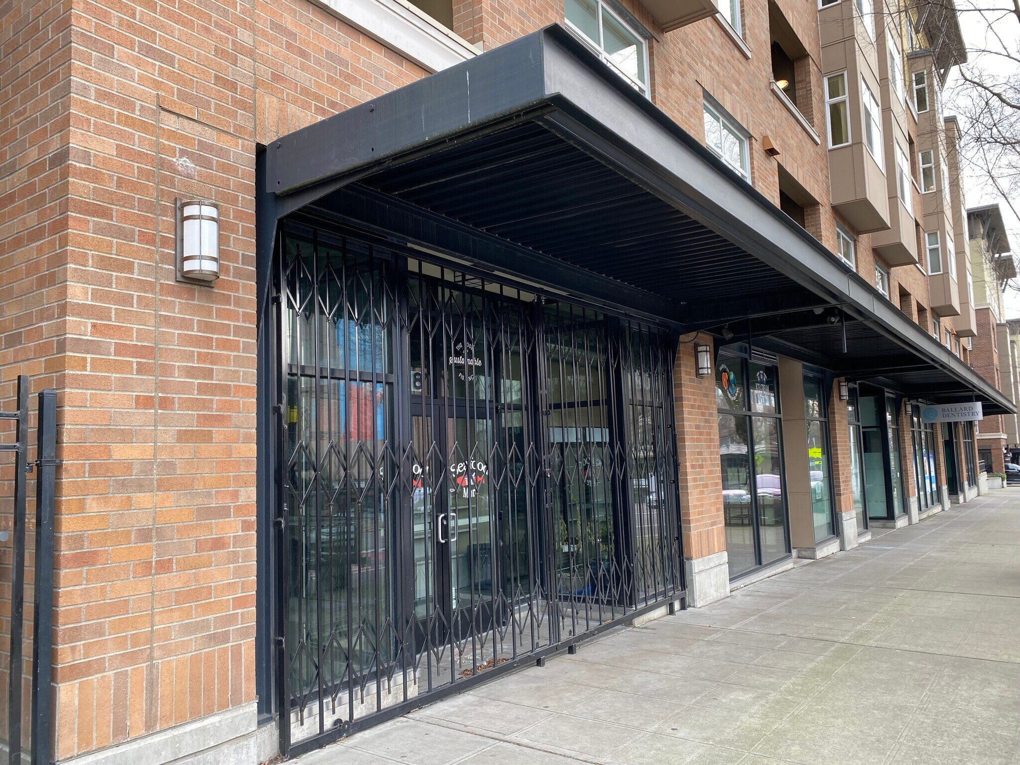 5458 Leary Ave NW, Seattle, WA à vendre Photo principale- Image 1 de 2