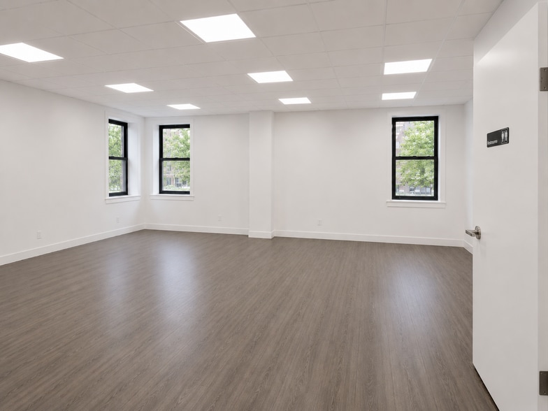 120-10 Queens Blvd, Kew Gardens, NY for lease - Building Photo - Image 3 of 8