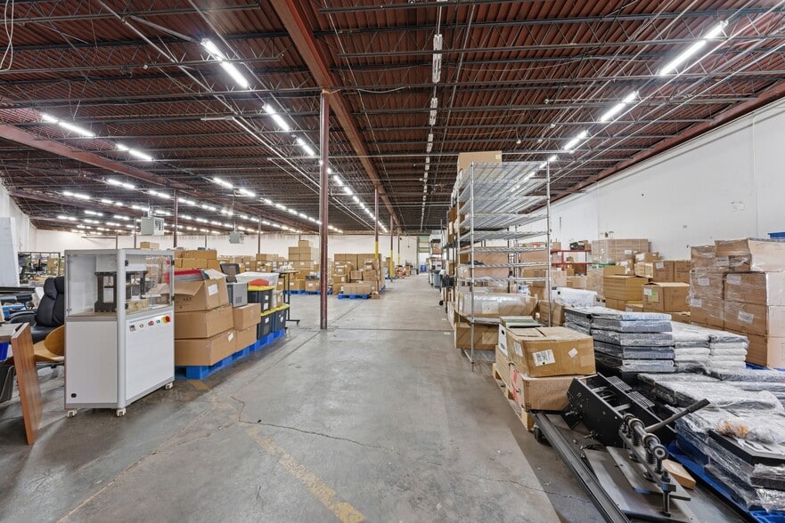333 Park St, West Springfield, MA for lease - Building Photo - Image 3 of 10