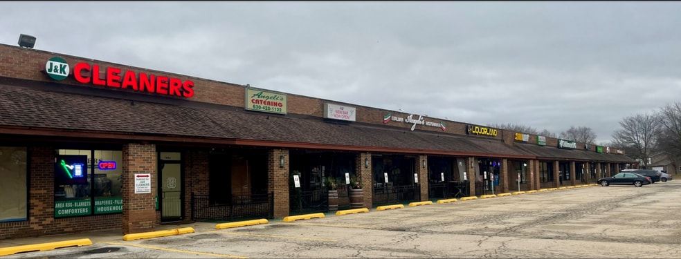 1450-1490 E Chicago Ave, Naperville, IL for sale - Building Photo - Image 3 of 5