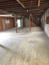 421 8th Ave, Sutersville, PA for lease Interior Photo- Image 1 of 7