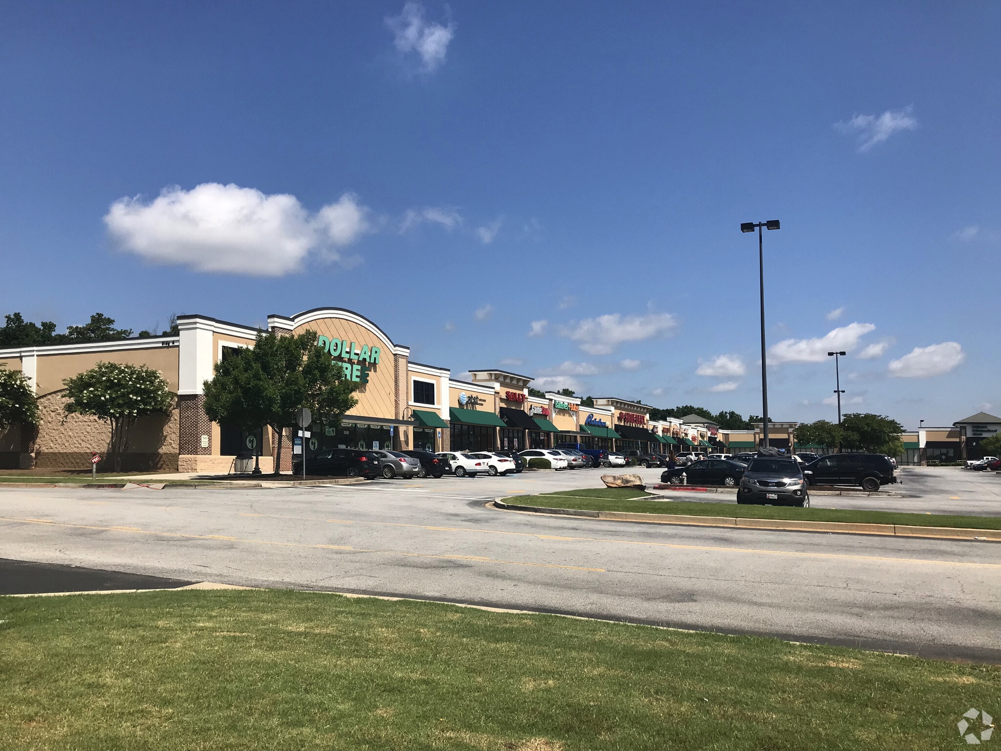 1424 Hudson Bridge Rd, Stockbridge, GA for lease Primary Photo- Image 1 of 11