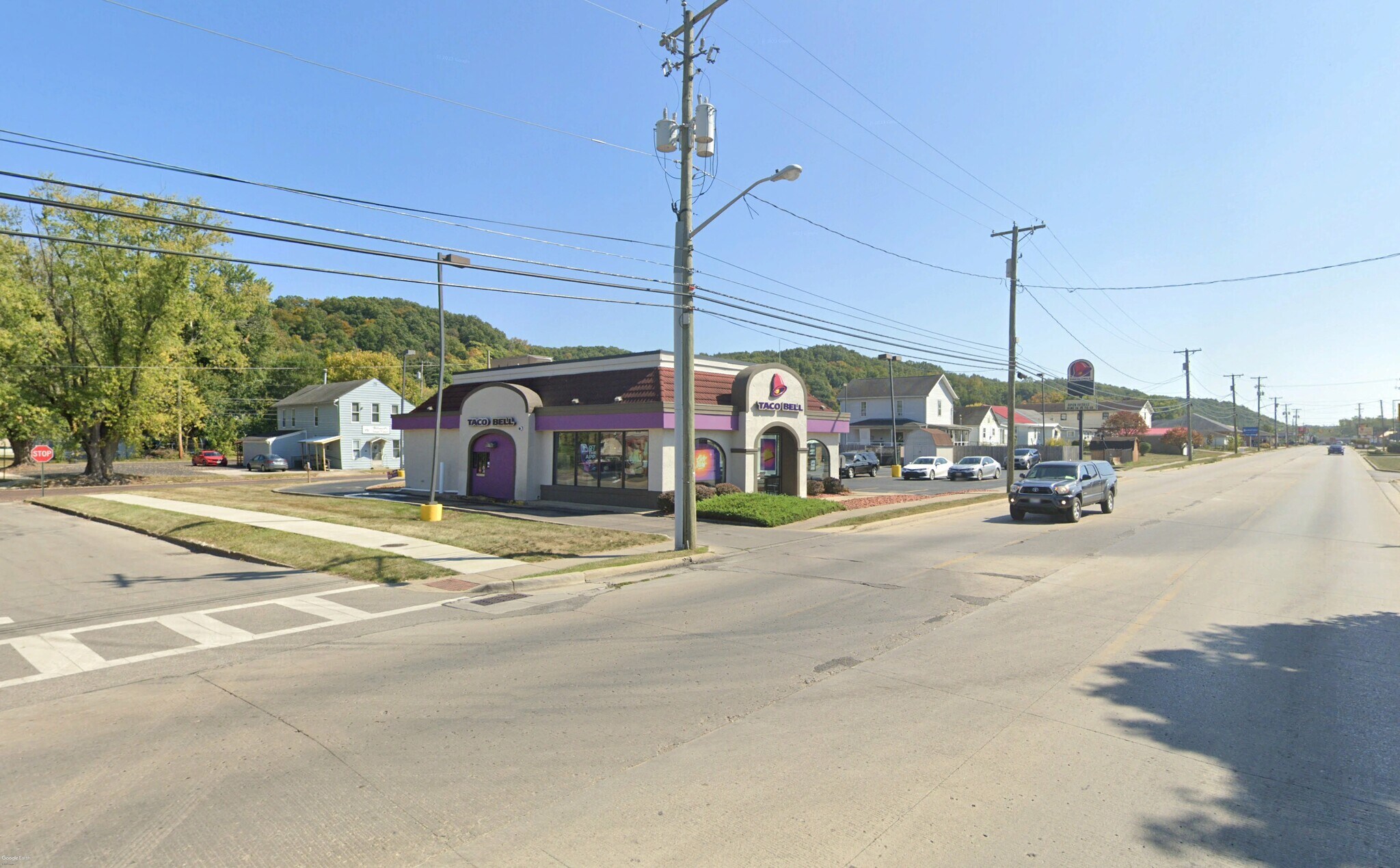 763 Chestnut St, Nelsonville, OH à vendre Photo du bâtiment- Image 1 de 10