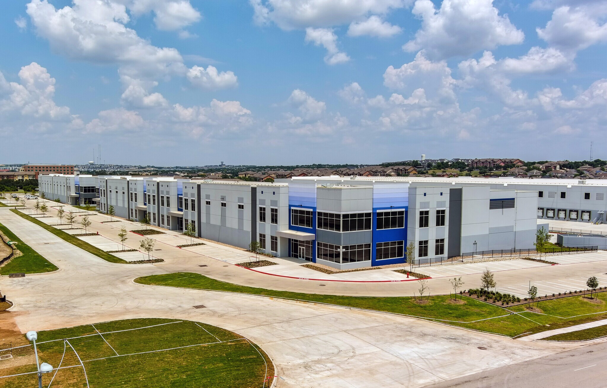 3700 Sunrise Rd, Round Rock, TX à louer Photo du bâtiment- Image 1 de 9