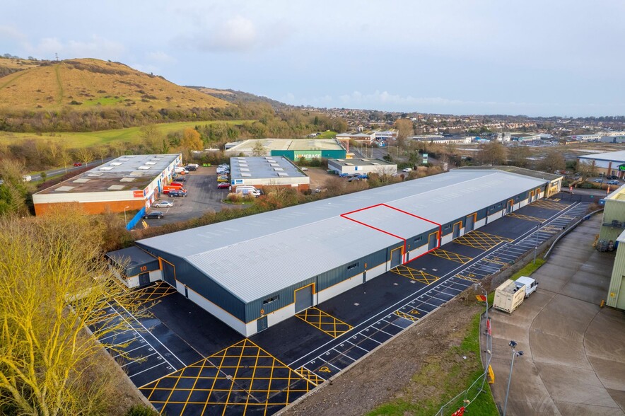 Park Farm Rd, Folkestone for lease - Building Photo - Image 2 of 11