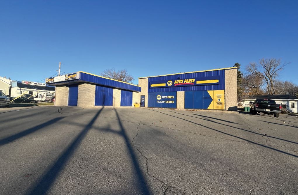 77 Concession St, Kingston, ON for lease Building Photo- Image 1 of 3